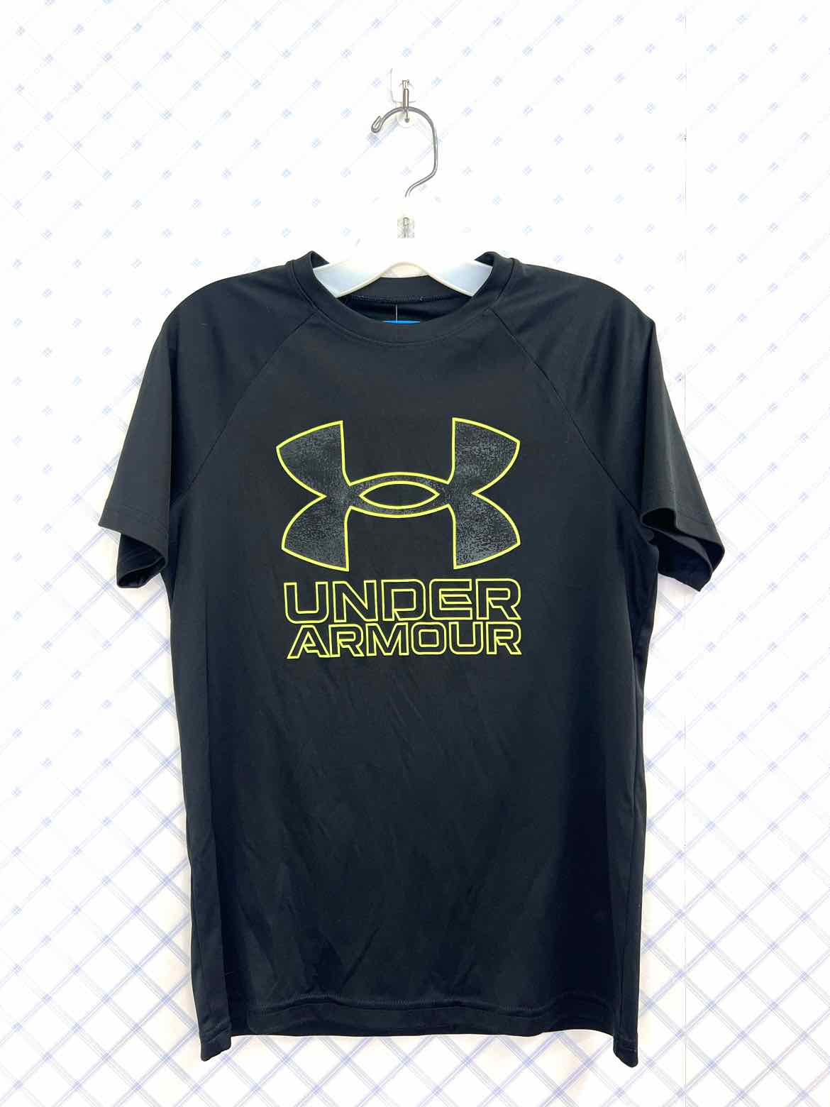 Athetic Wear Child Size M Short Sleeve