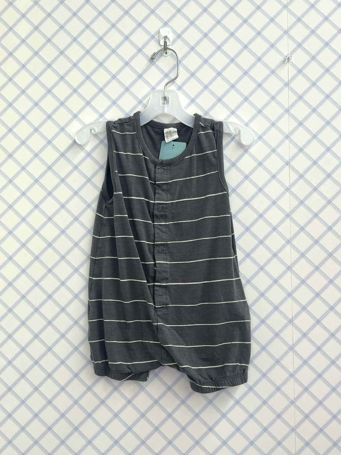 H&M Child Size 12 Months Rompers