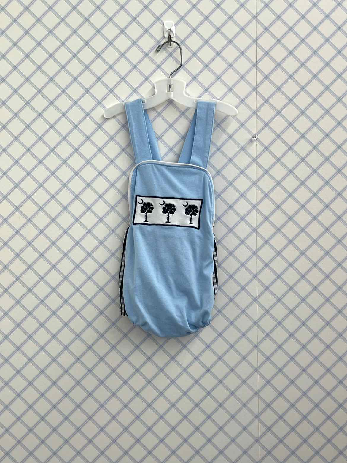 Boutique Child Size 2T Bubbles