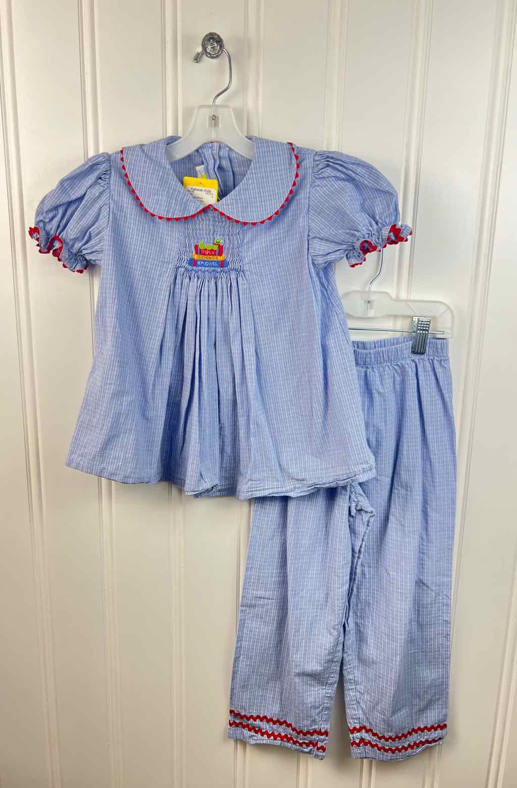 Boutique-Smock Child Size 6 Outfits