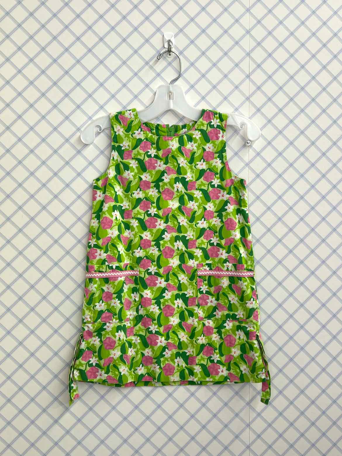 Lilly Pulitzer Child Size 4 Girls Dresses