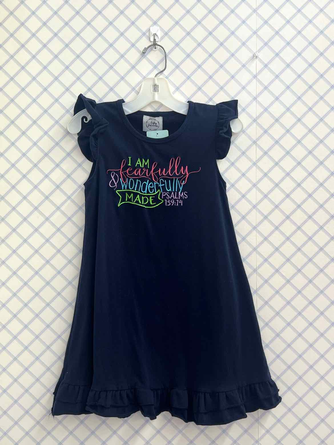 Boutique-Applique Child Size 6/7 Girls Dresses
