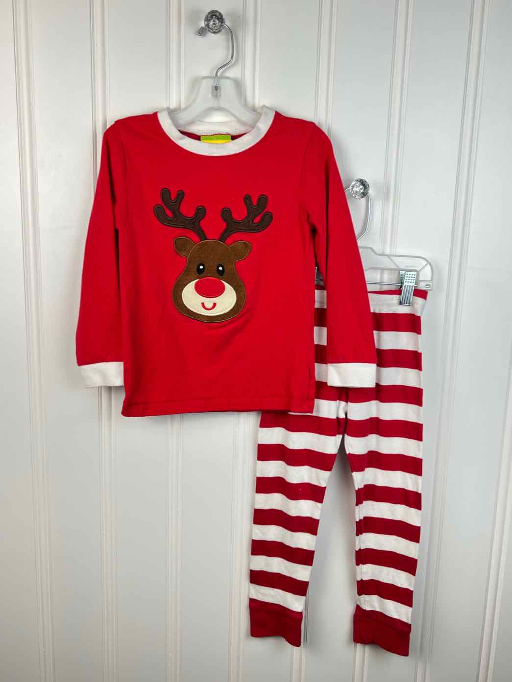 Classic Whimsy Child Size 5 Pajamas