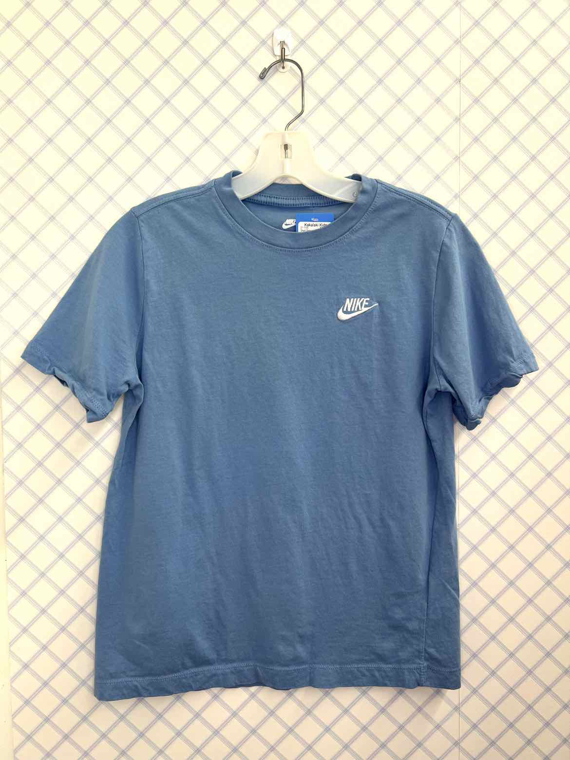 Nike Child Size XL Short Sleeve