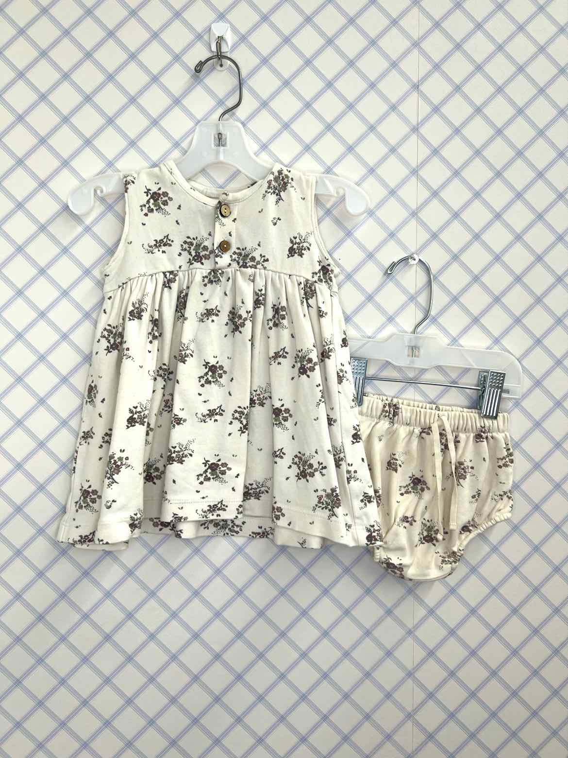 Child Size 3/6 months Girls Dresses
