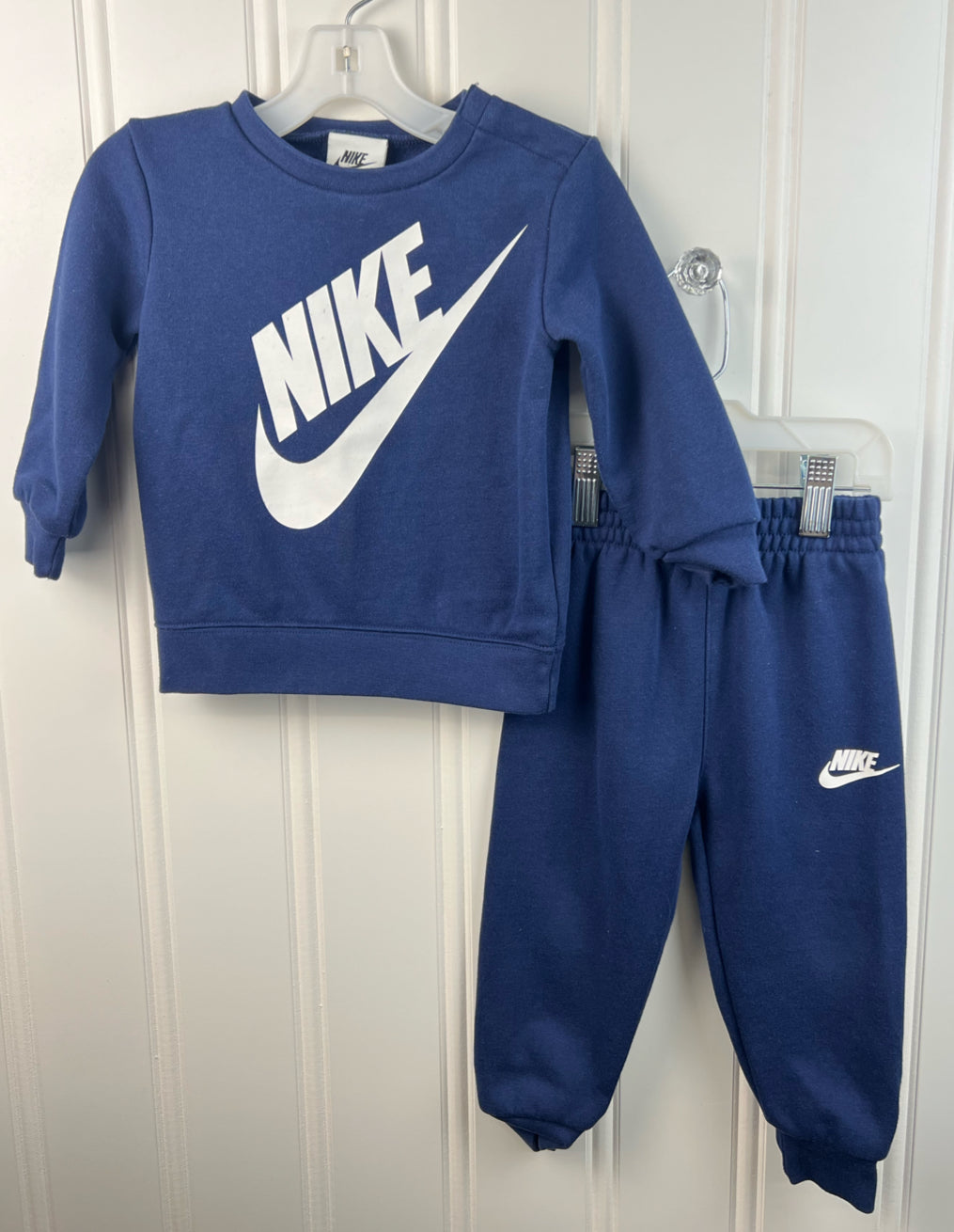 Nike Child Size 18 Months Outfits