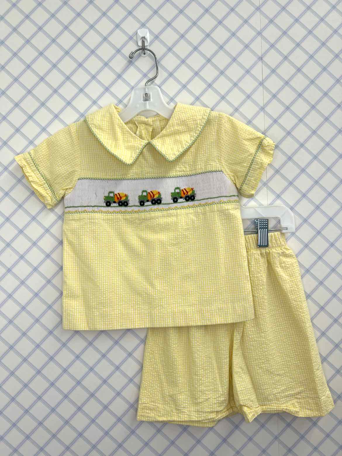 Castles & Crowns Child Size 4T Outfits