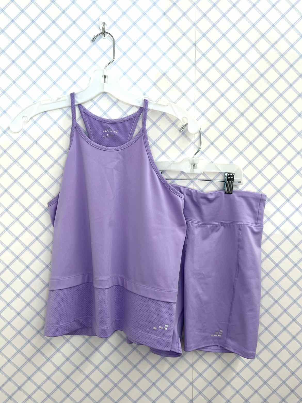 Athetic Wear Child Size 12/14 Outfits