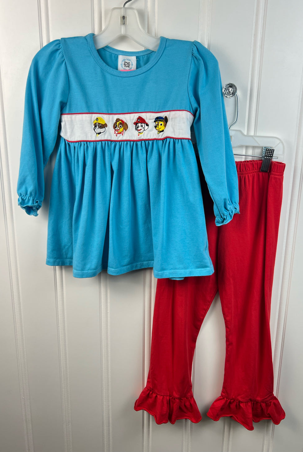 Boutique Child Size 5/6 Outfits