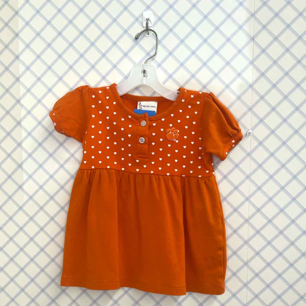 Two Feet Ahead Child Size 18 Months Girls Dresses