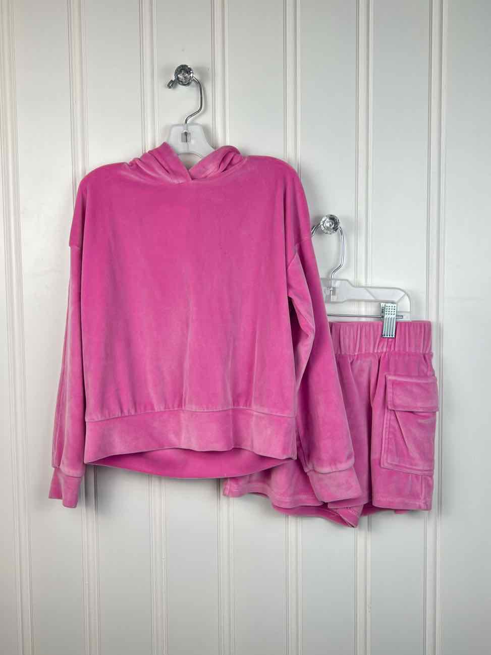 Boutique Child Size 7 Outfits