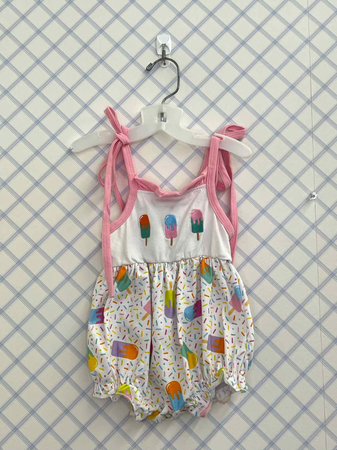 Boutique Child Size 3/6 months Girls Bubble