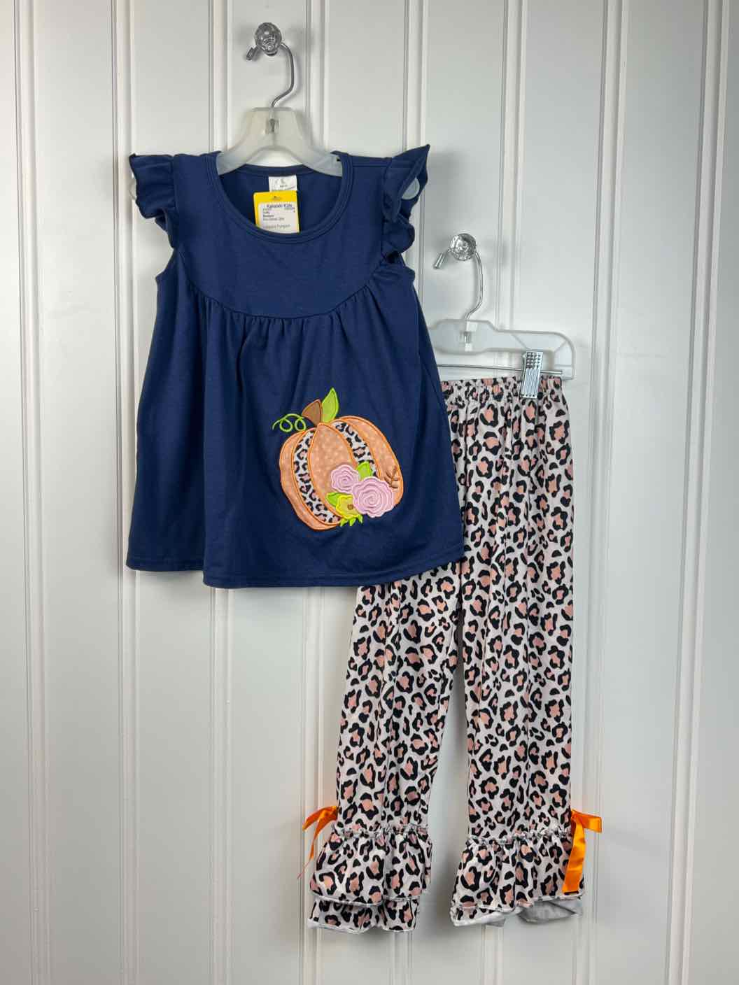 Boutique Child Size 4T Outfits