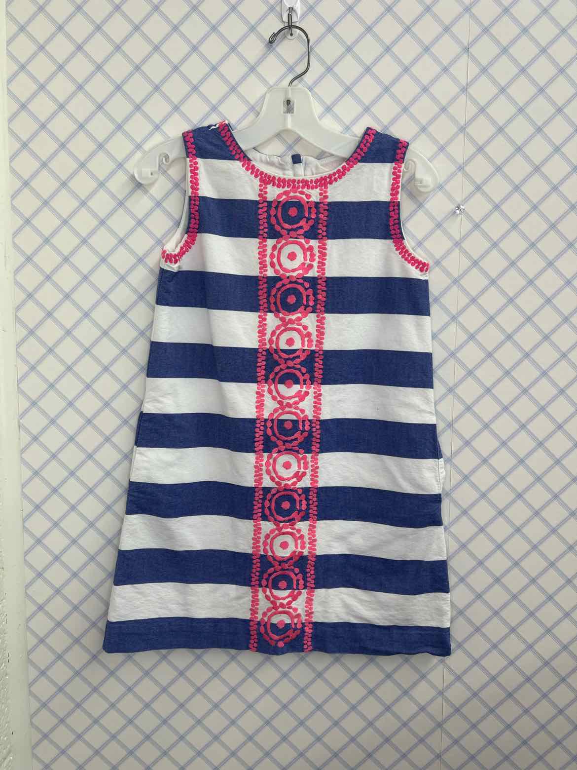 Vineyard Vines Child Size 7 Girls Dresses