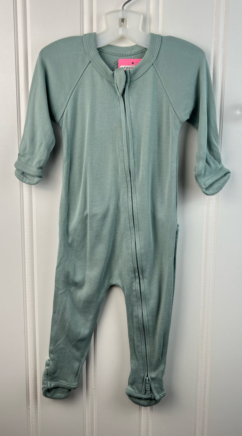 Boutique Child Size 3/6 months Pajamas