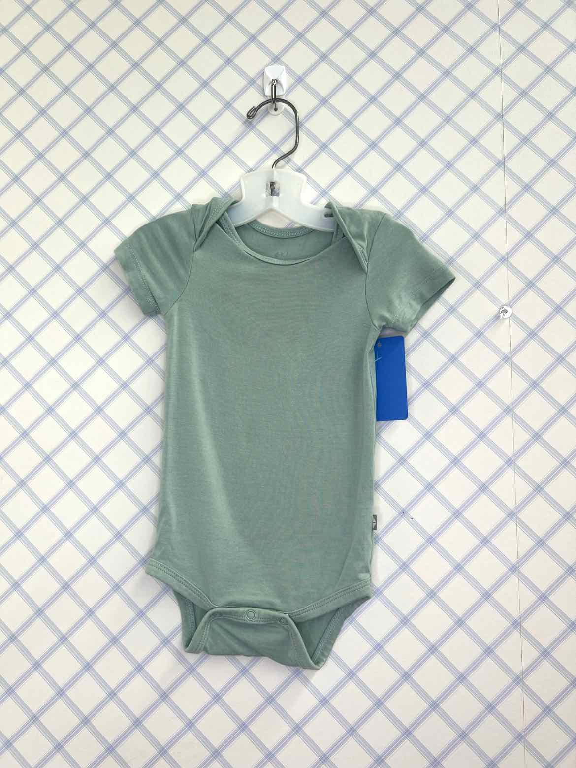 Kyte Child Size 3/6 months Short Sleeve