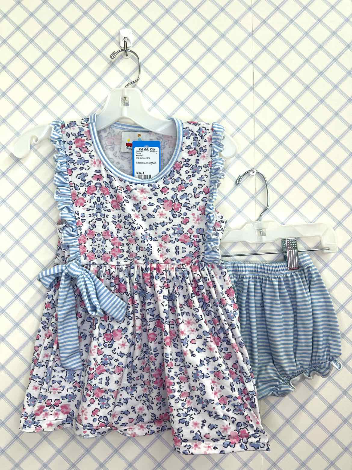 Boutique Child Size 4T Outfits
