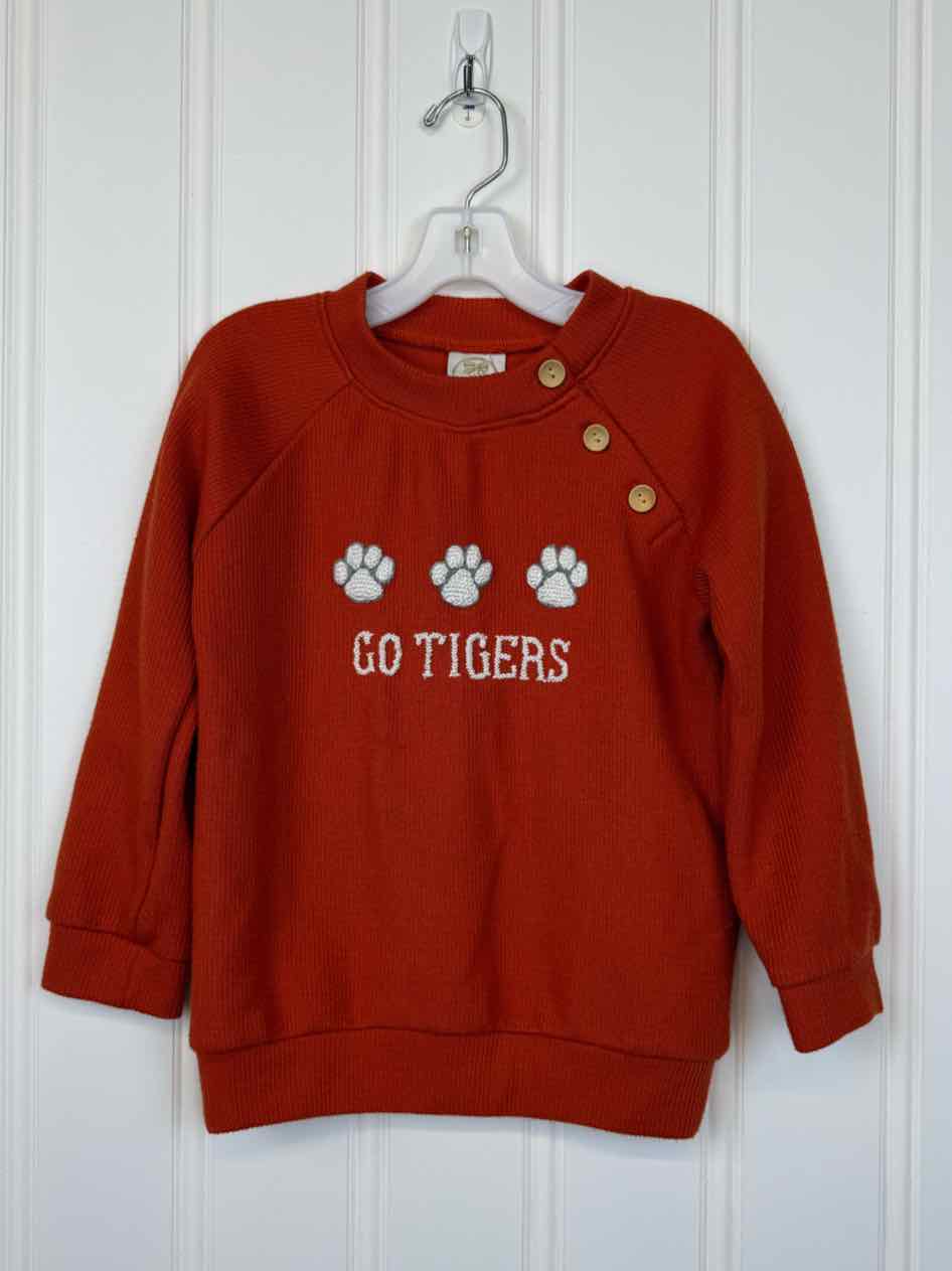 Boutique Child Size 5 Sweaters