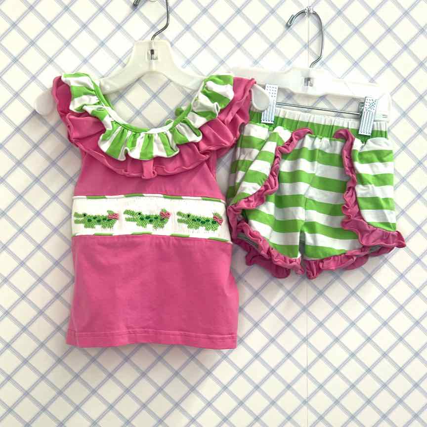 Boutique Child Size 12 Months Outfits