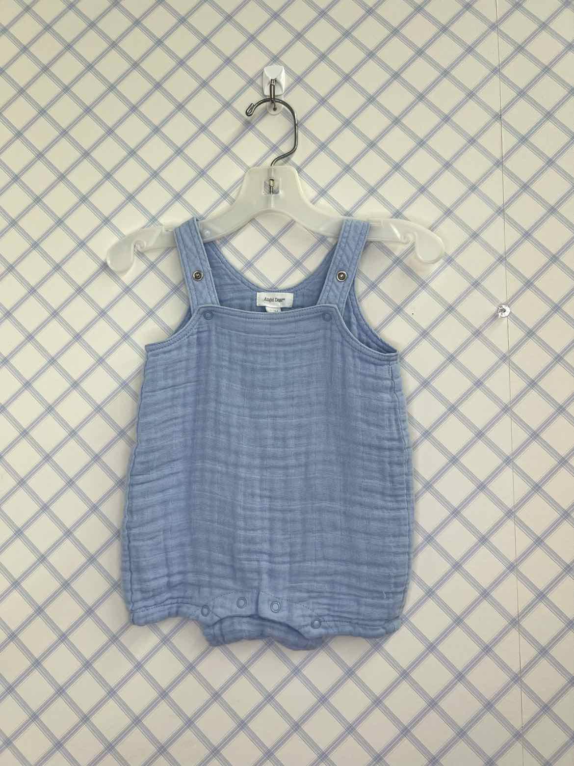 Angel Dear Child Size 0/3 months Rompers