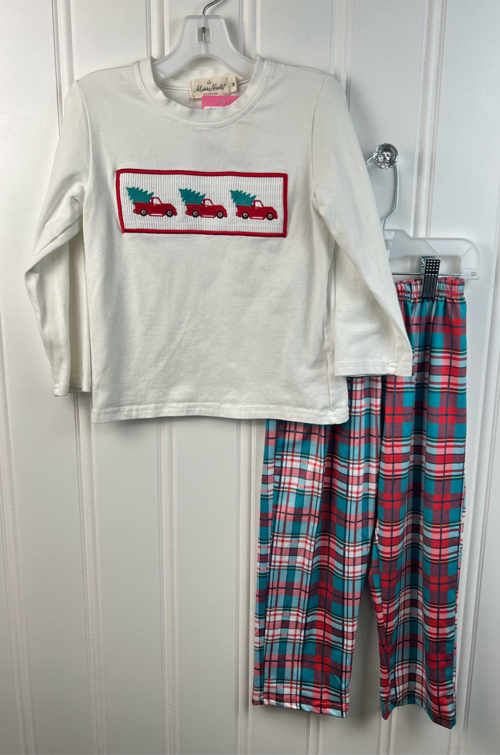 Marie Nicole Child Size 3T Outfits