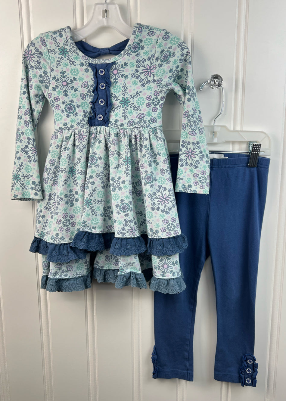 Boutique Child Size 2T Outfits