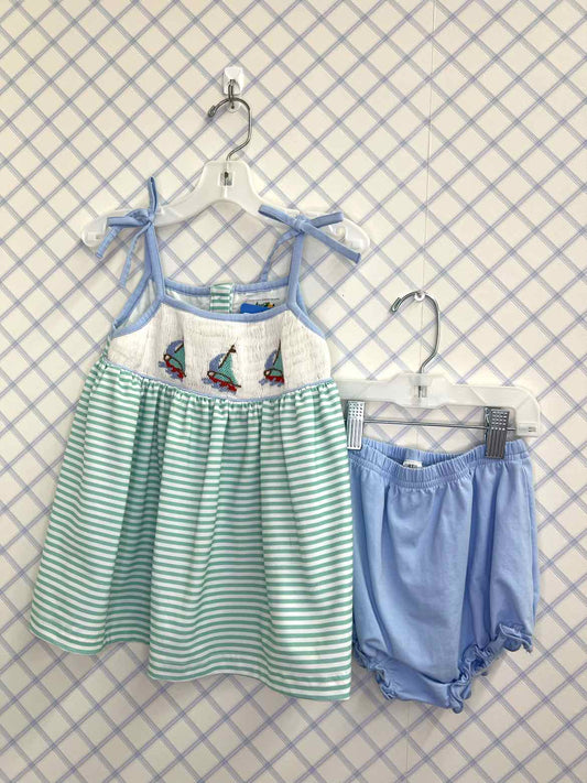 Boutique-Smock Child Size 4T Outfits
