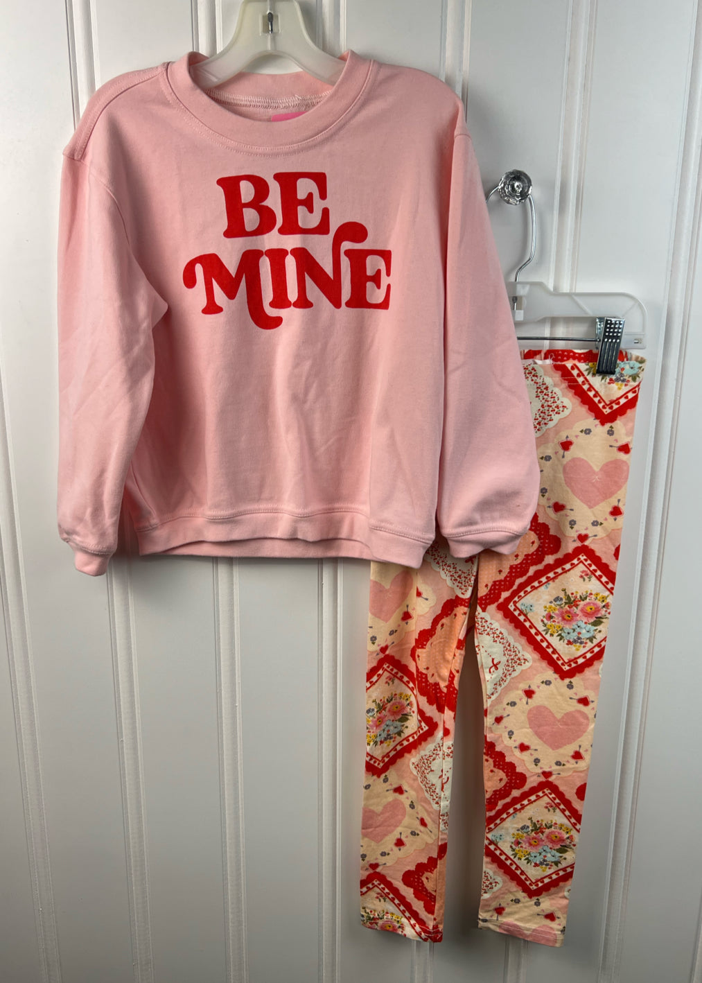 Sweet Wink Child Size 5 Outfits