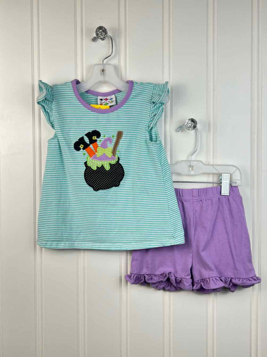 Boutique Child Size 3T Outfits