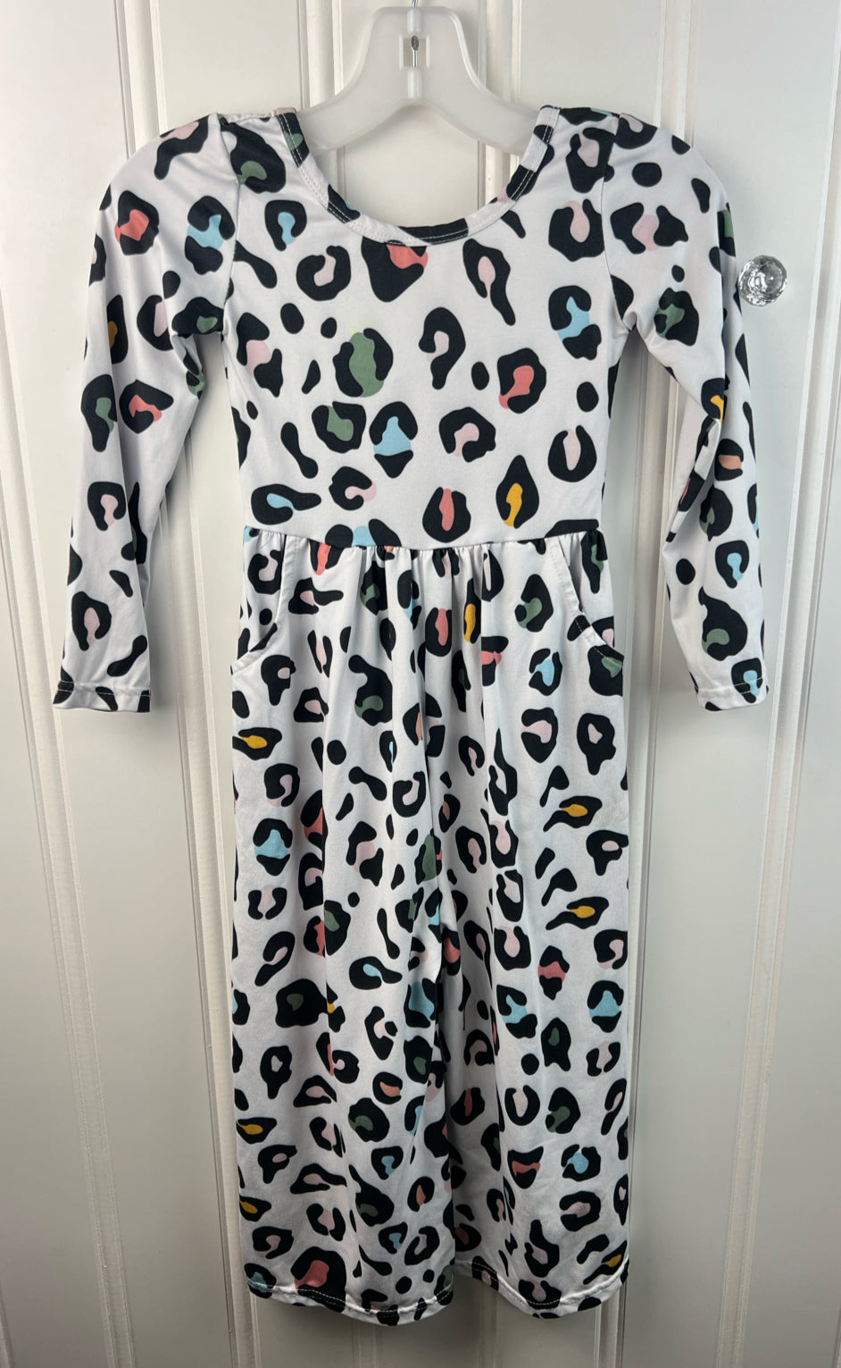 Thomas & Turner Child Size 4T Rompers