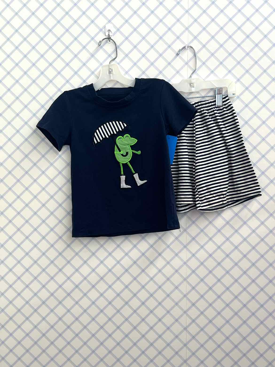 Boutique-Applique Child Size 3T Outfits