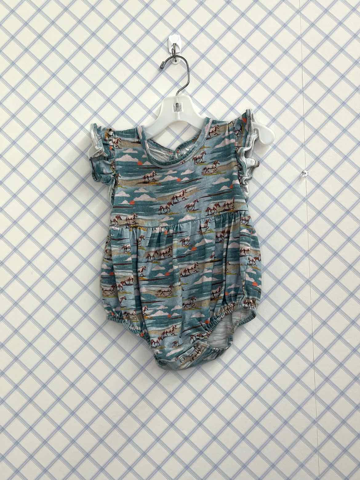 Child Size 18/24 months Girls Bubble