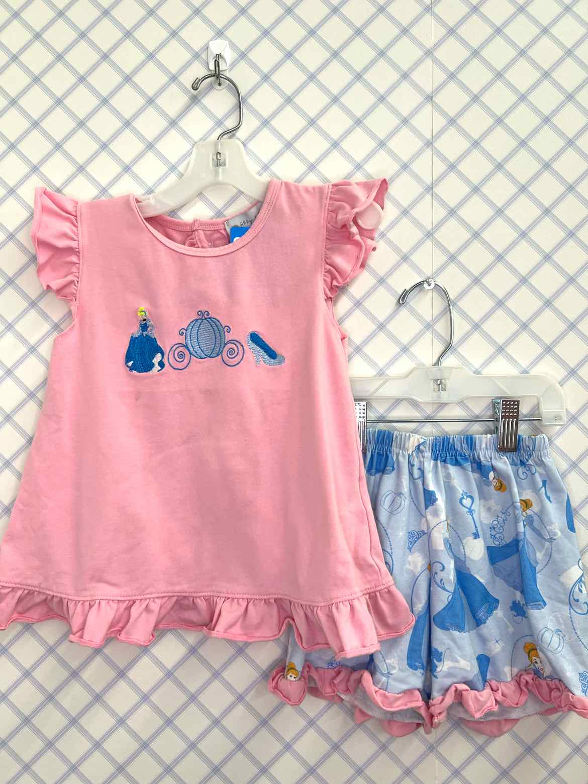 Boutique Child Size 3T Outfits