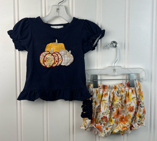 Boutique Child Size 6/12 months Outfits
