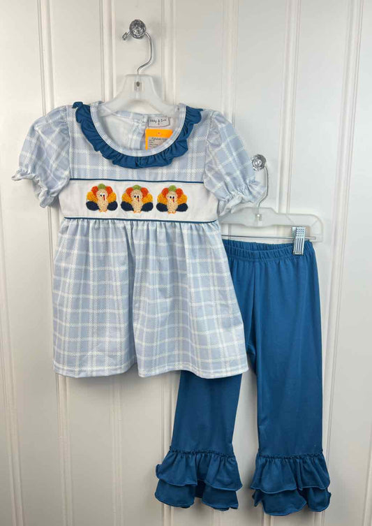 Abby & Evie Child Size 3T Outfits
