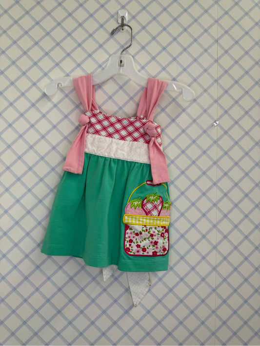 Boutique-Applique Child Size 2T Short Sleeve
