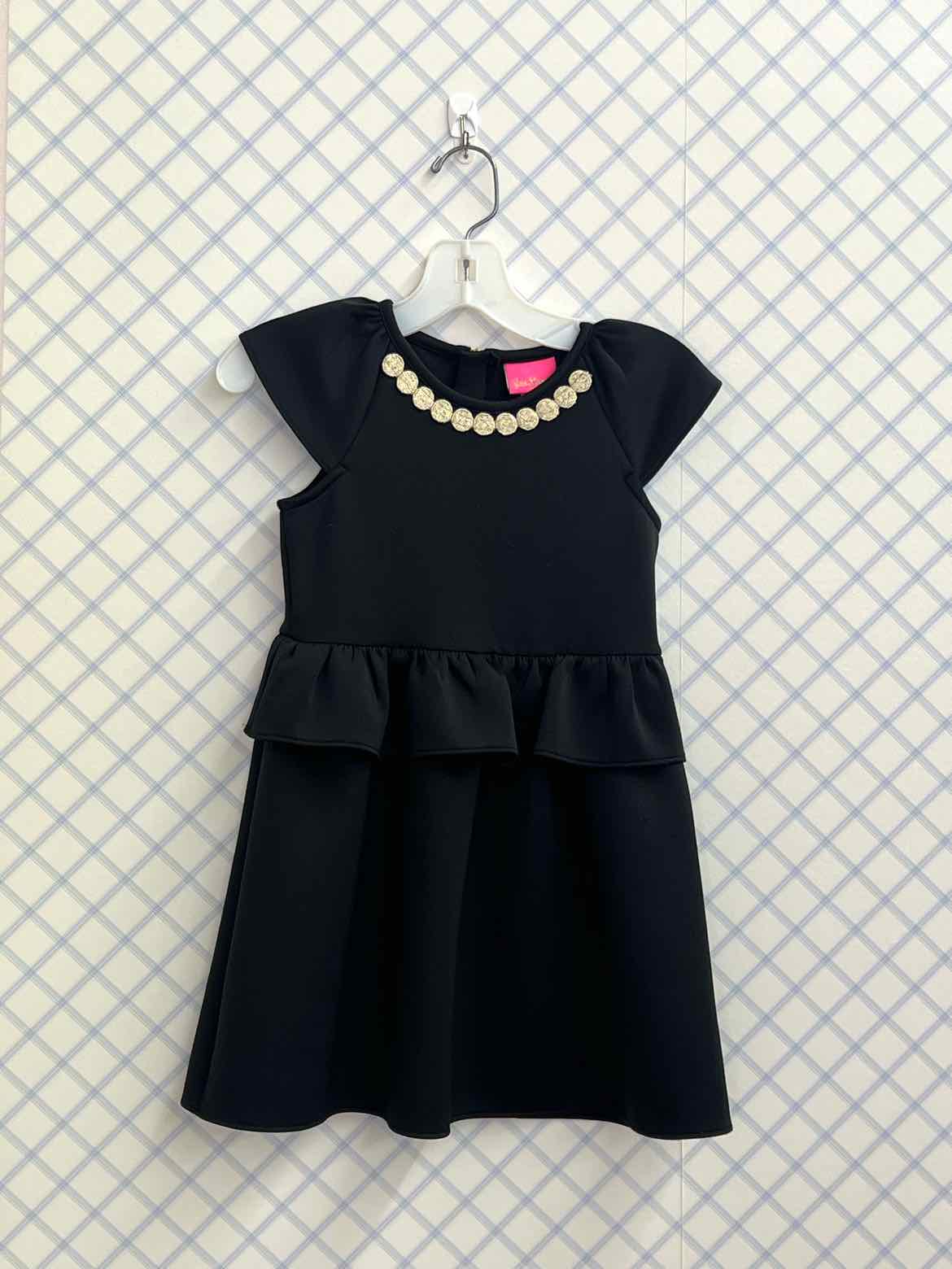 Lilly Pulitzer Child Size 5 Girls Dresses