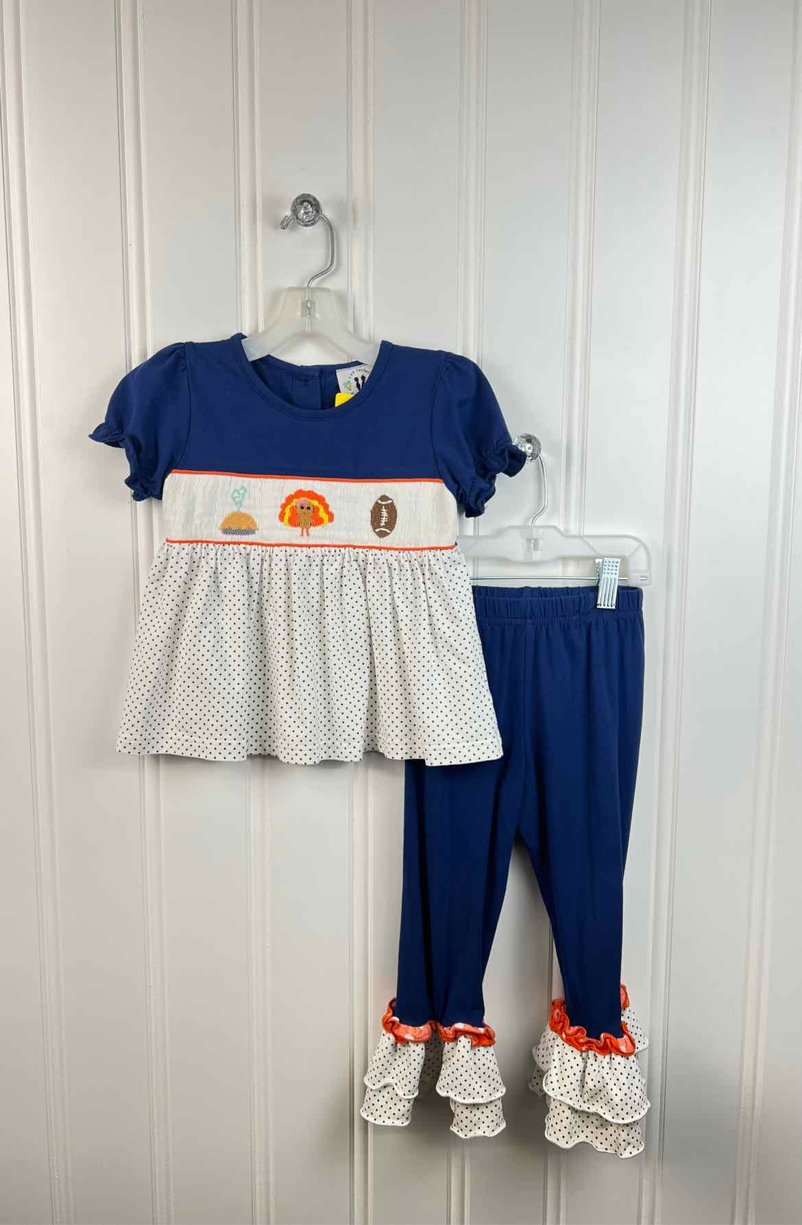 Boutique-Smock Child Size 3T Outfits
