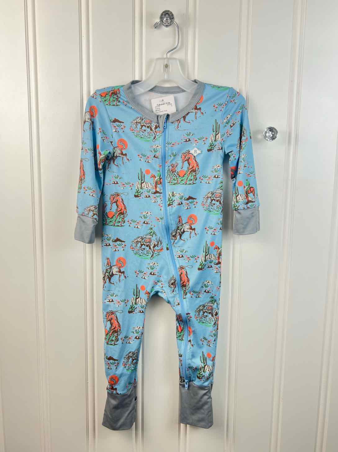 Burbelo Child Size 12/18 months Pajamas