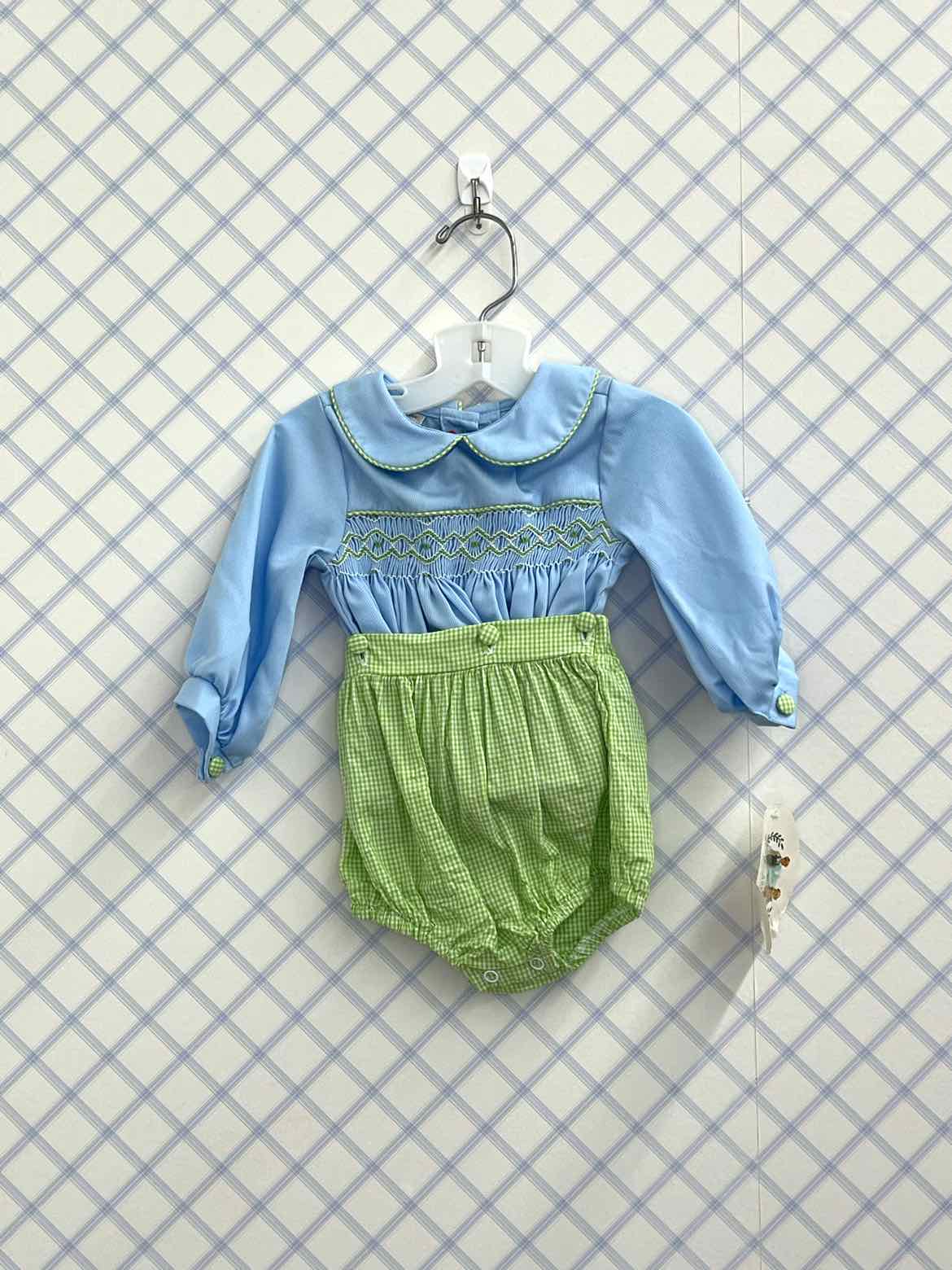 Boutique Child Size 3 Months Bubbles