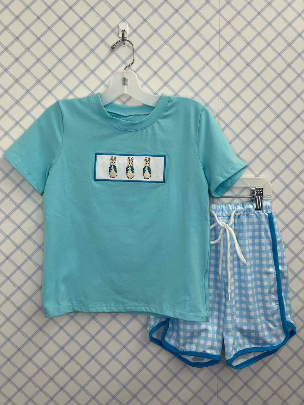 Boutique Child Size 6/7 Outfits