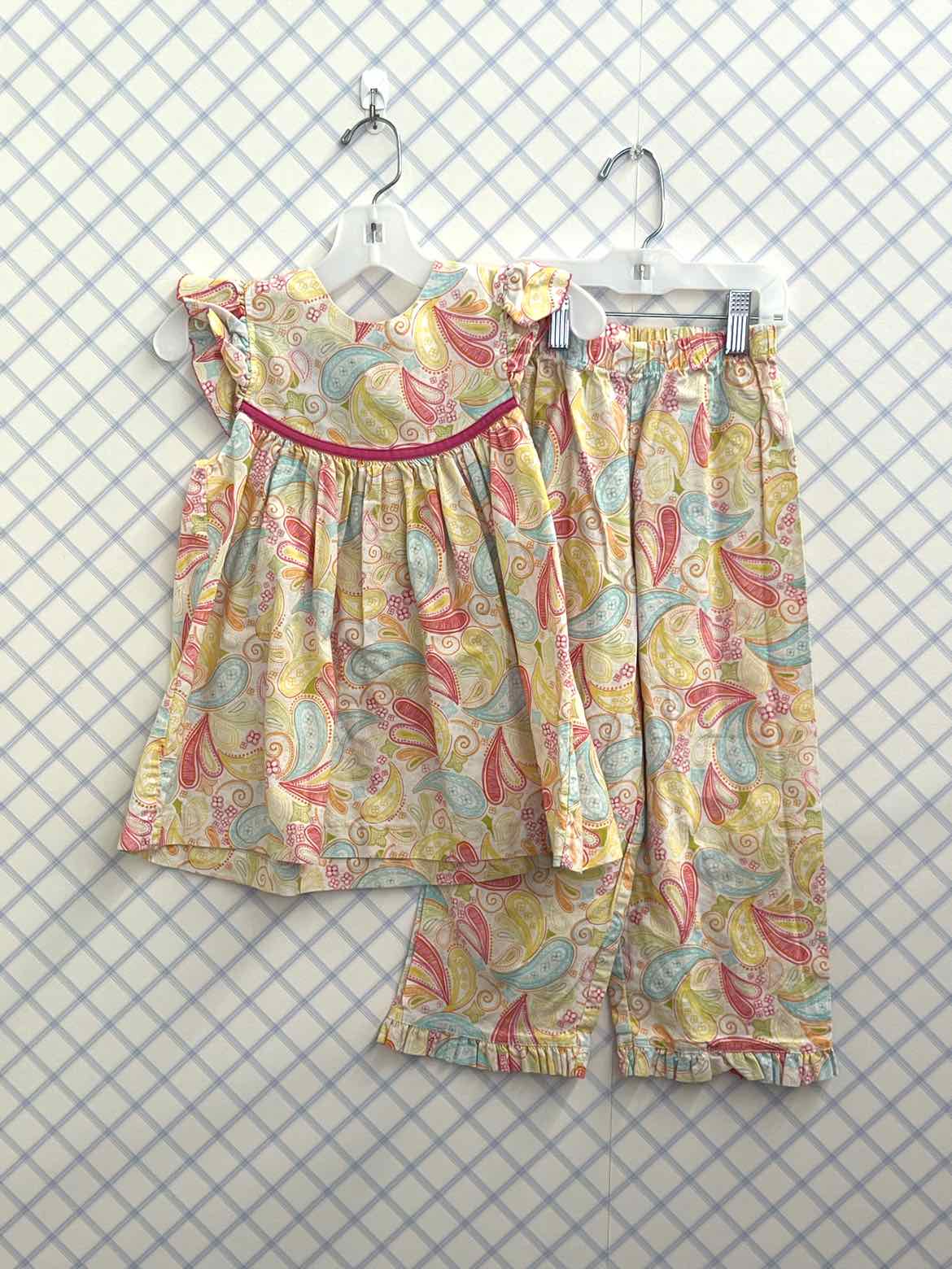 Boutique Child Size 6 Outfits