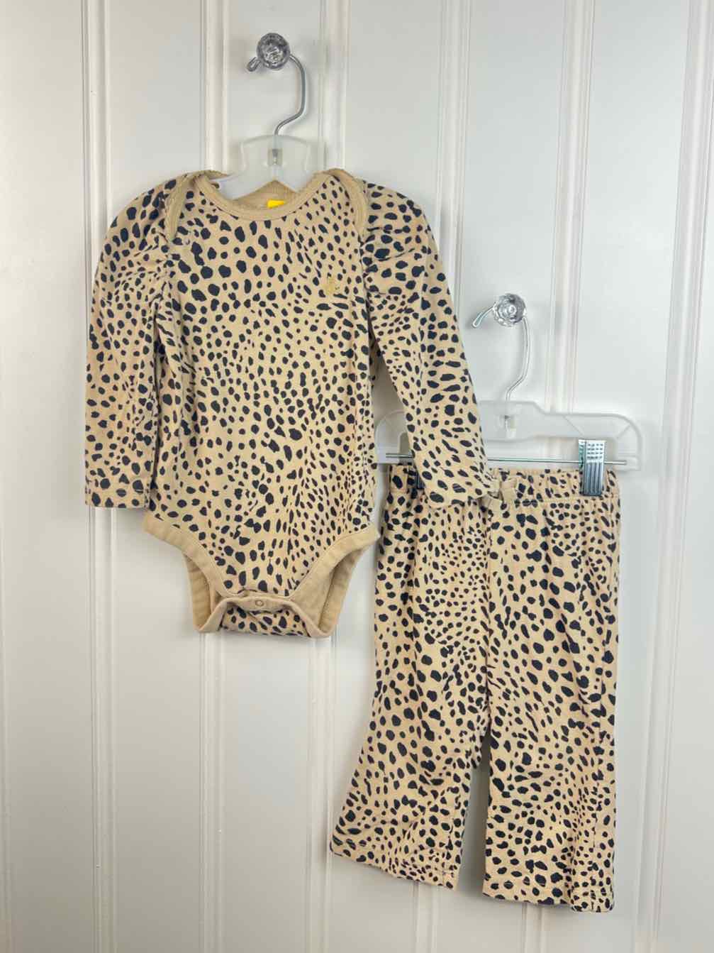Gap Child Size 6/12 months Outfits