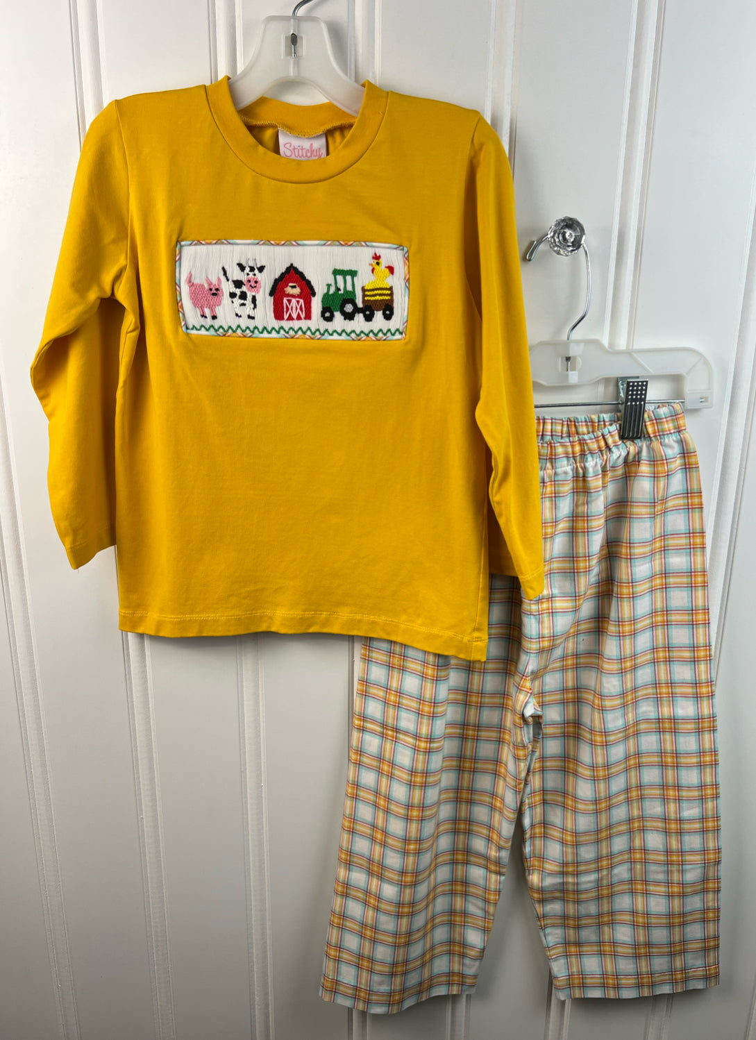 Stitchy Fish Child Size 4T Outfits