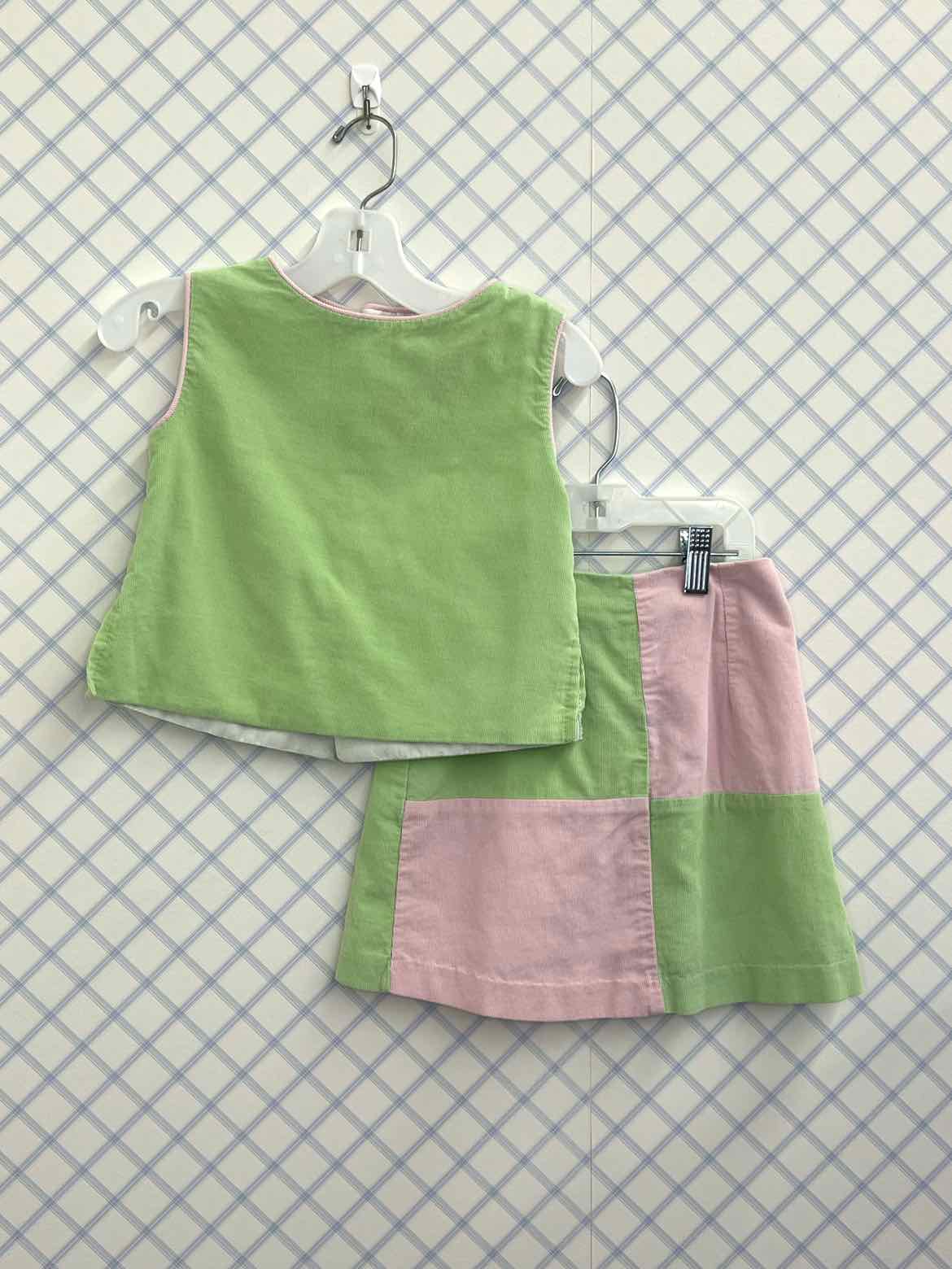 Boutique Child Size 4T Outfits