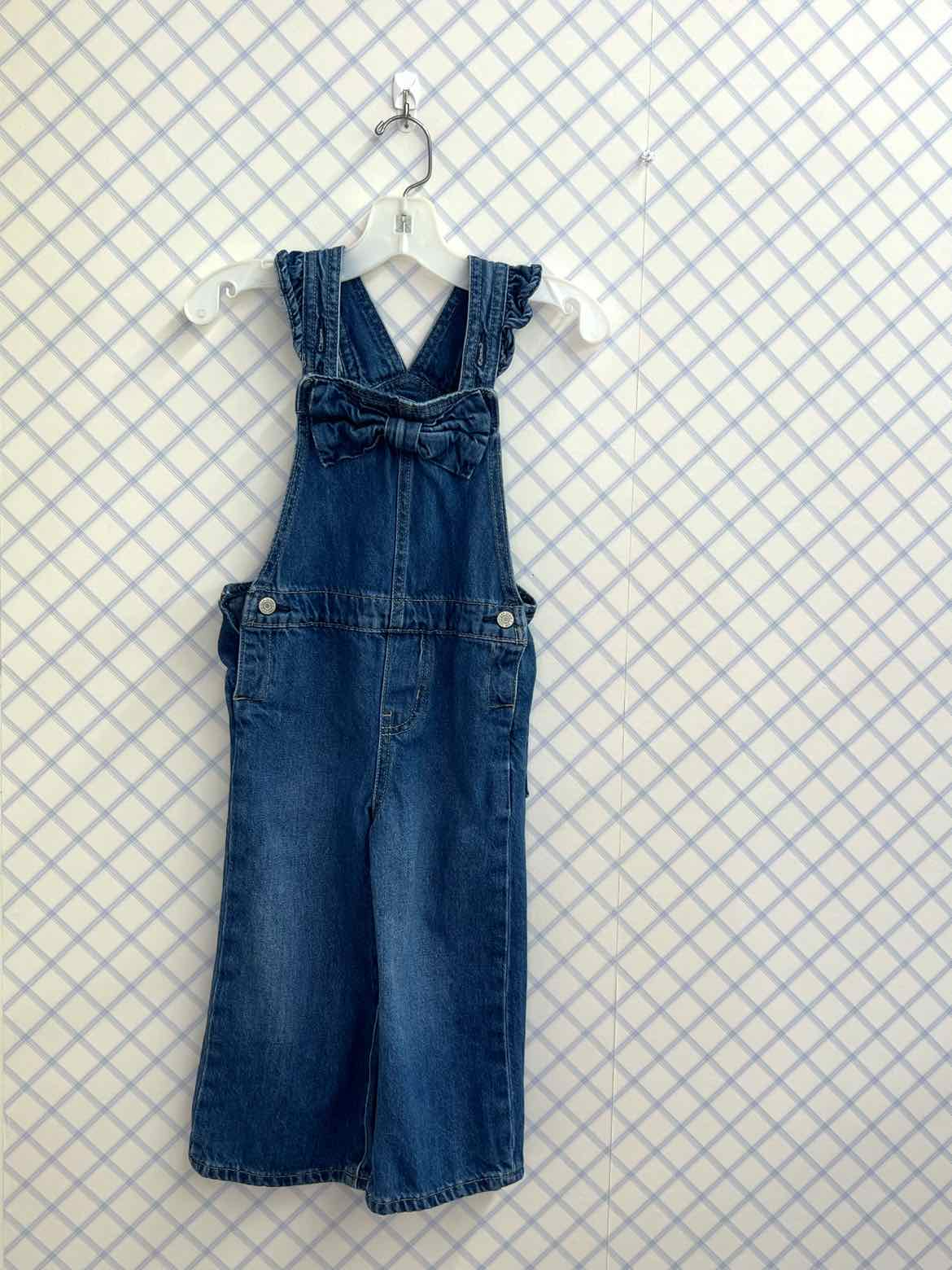 Gap Child Size 4T Rompers
