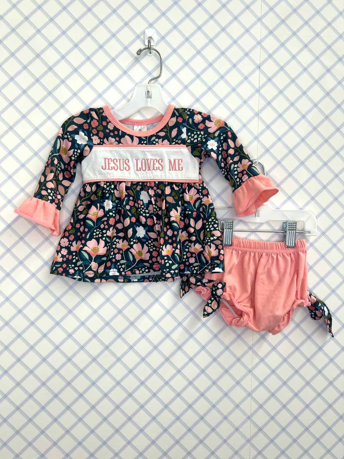Boutique Child Size 0/3 months Outfits