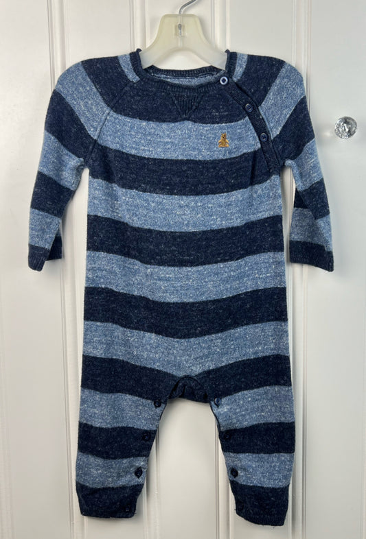 Baby Gap Child Size 6/12 months Rompers