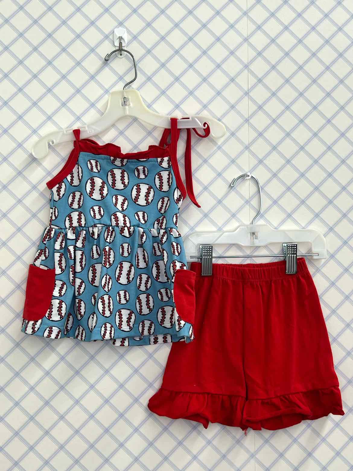 Boutique Child Size 3/6 months Outfits