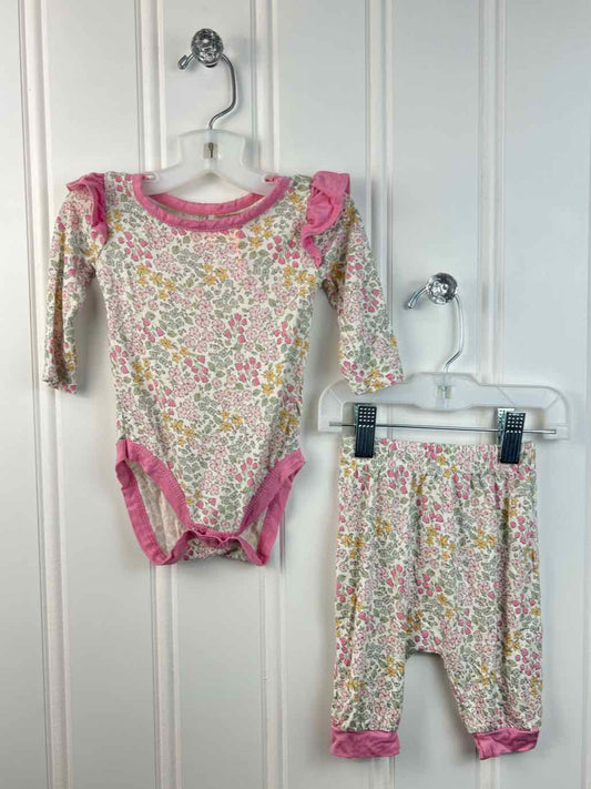 Milkberry Child Size 0/3 months Pajamas